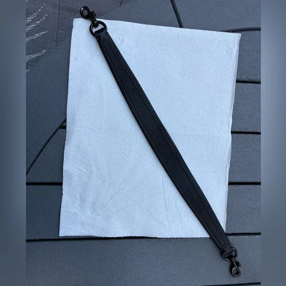 Coach Cary Shoulder Bag - Pewter hardware - Picture 9 of 16